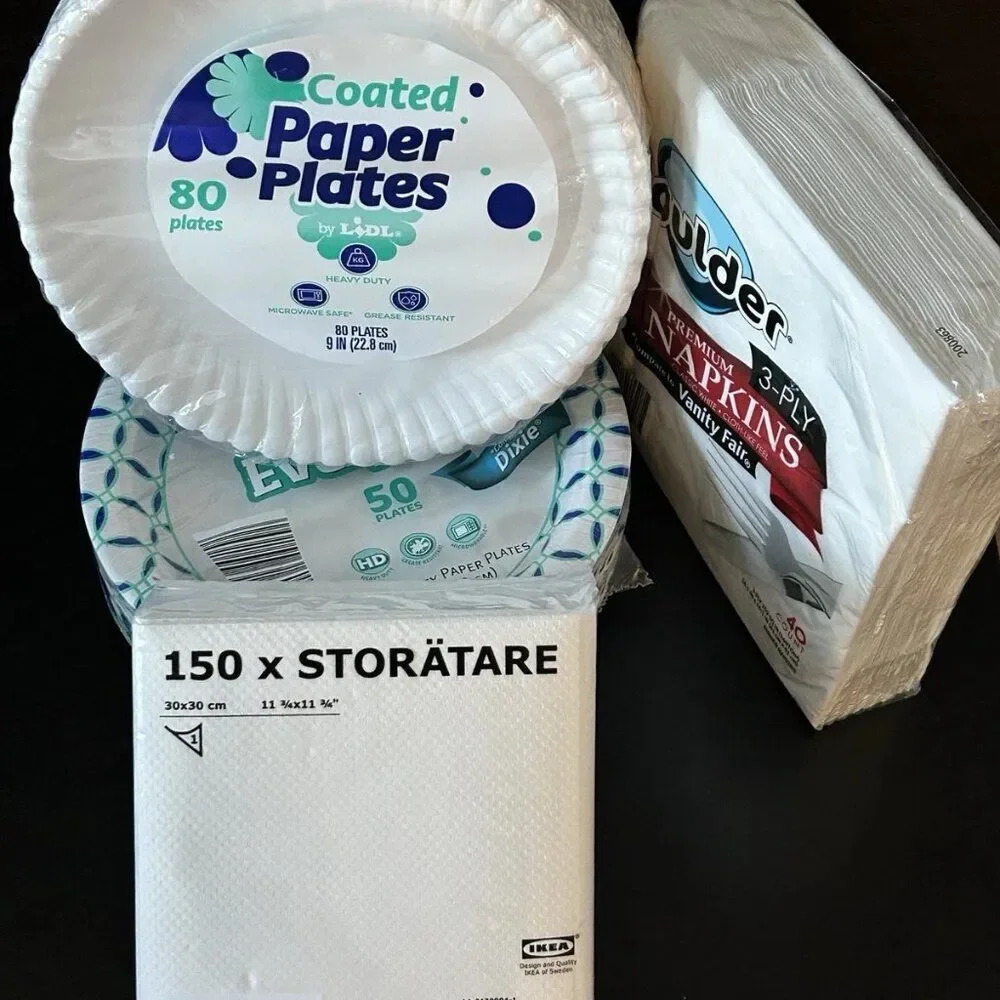 Pack of 2 Paper Plates + 2 Packs of Napkins